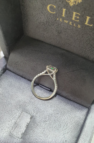 Hidden Halo 1.9ct Round Diamond