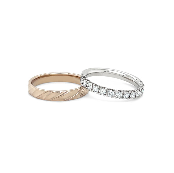 Hazelnut Gold Dune Band Pave Diamond Band Set