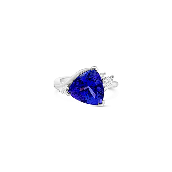 Tanzanite Asym Diamond Ring