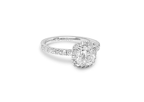 Cushion Cut 0.9ct Diamond Ring
