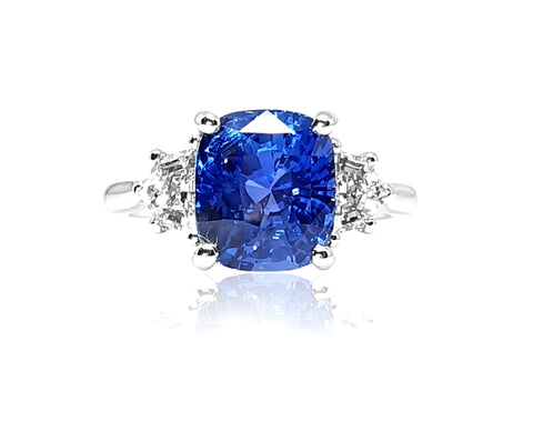 5ct Magnifique Unheated Blue Sapphire Ring