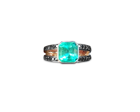 Emerald and Black Diamond Ring